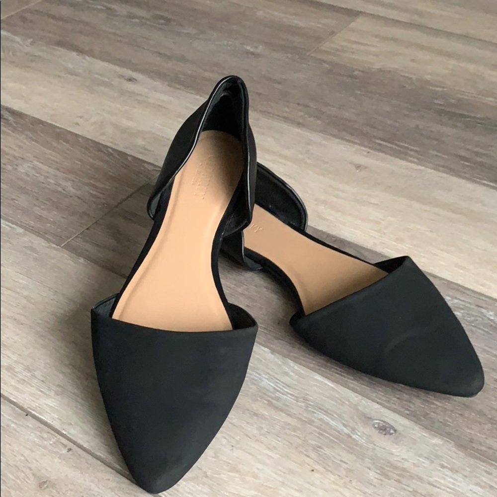 Black Flats , size 9. Brand new condition